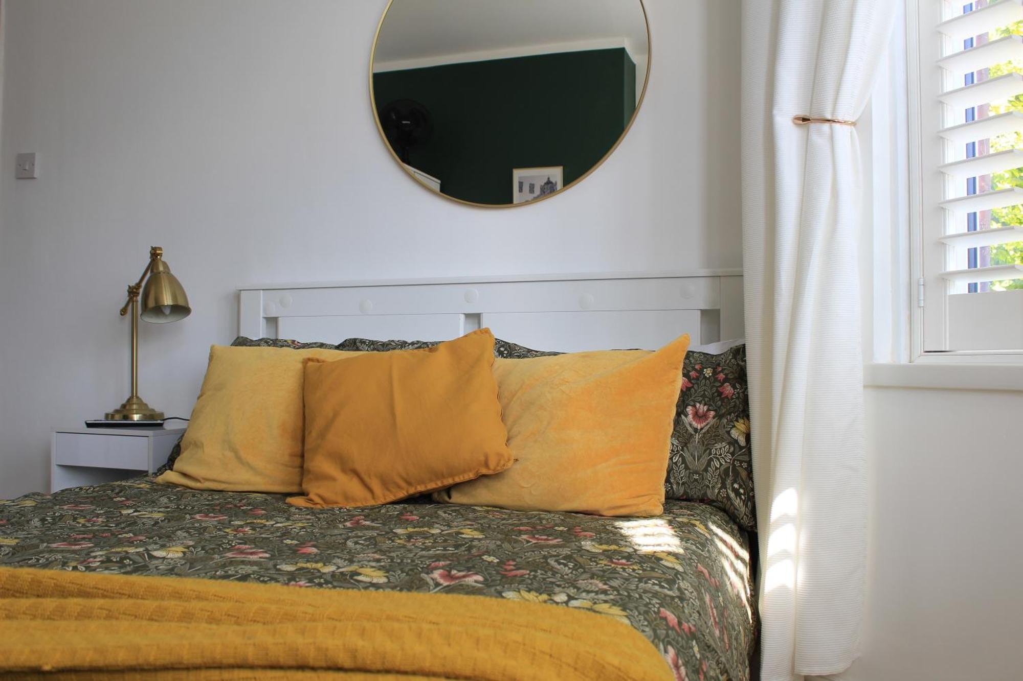 Stylish Ensuite Room 15 Mins To Central ロンドン エクステリア 写真
